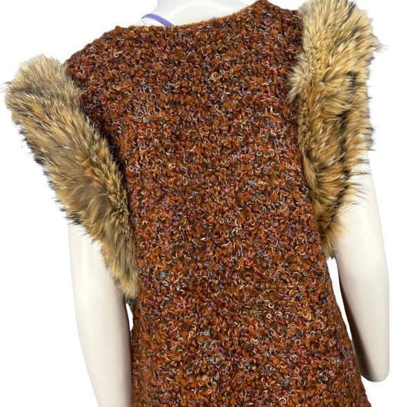 VTG Late 80's ANN WI Brown & Multi Color Hand Knit Vest with Faux Fur Sleeves M - Picture 8 of 10